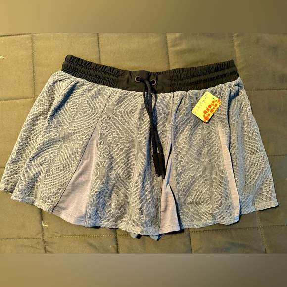FP Movement Shorts - Picture 1 of 5